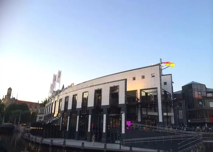 Auberge de jeunesse Uptown